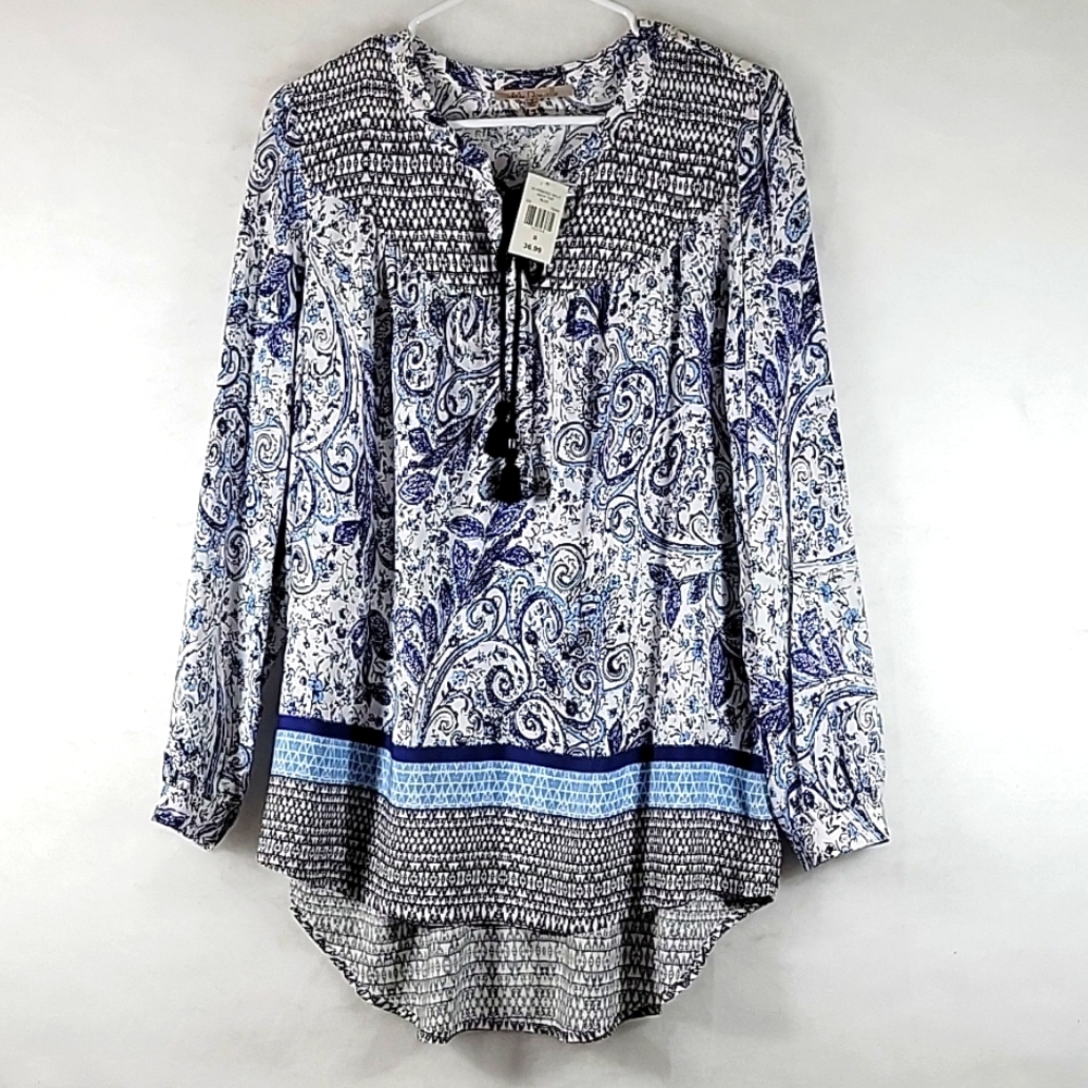 NWT! My Danielle Floral Split Neckline w Drawstring Boho Top Size S